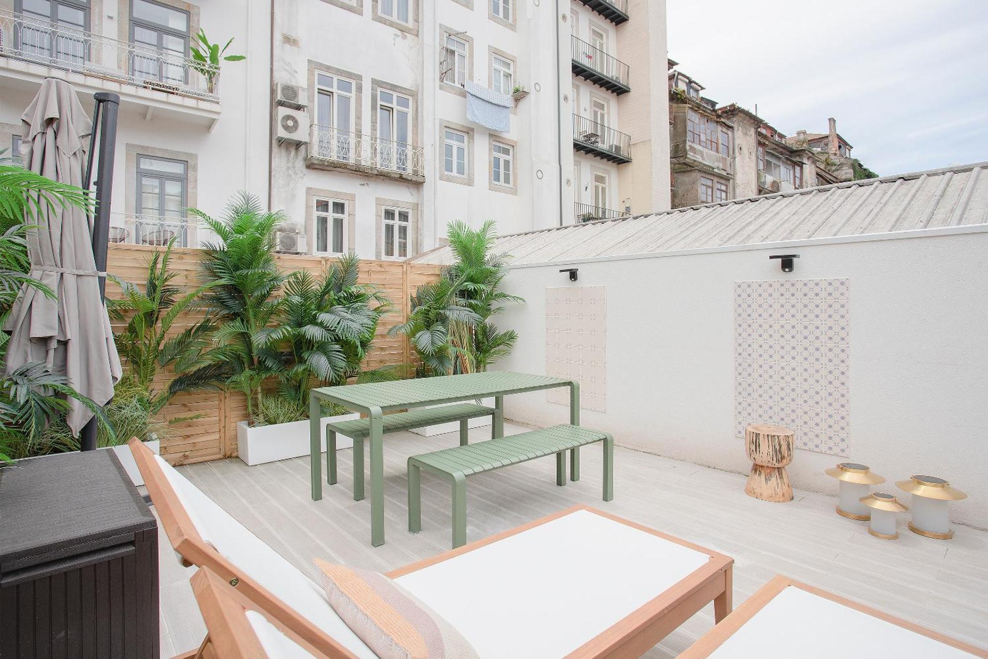 Liiiving In Porto - Soho Urban Retreat Apartment Bagian luar foto