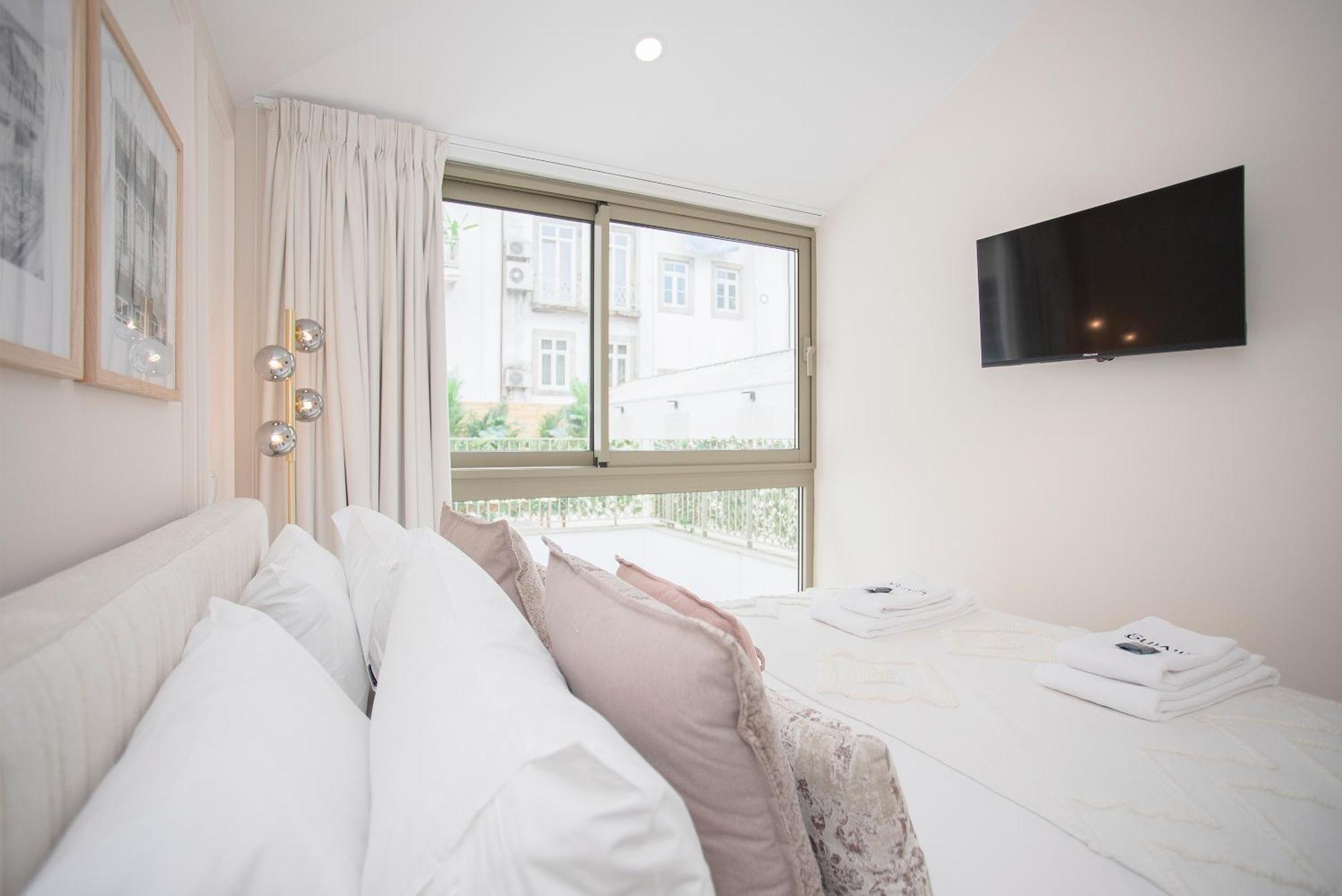 Liiiving In Porto - Soho Urban Retreat Apartment Bagian luar foto