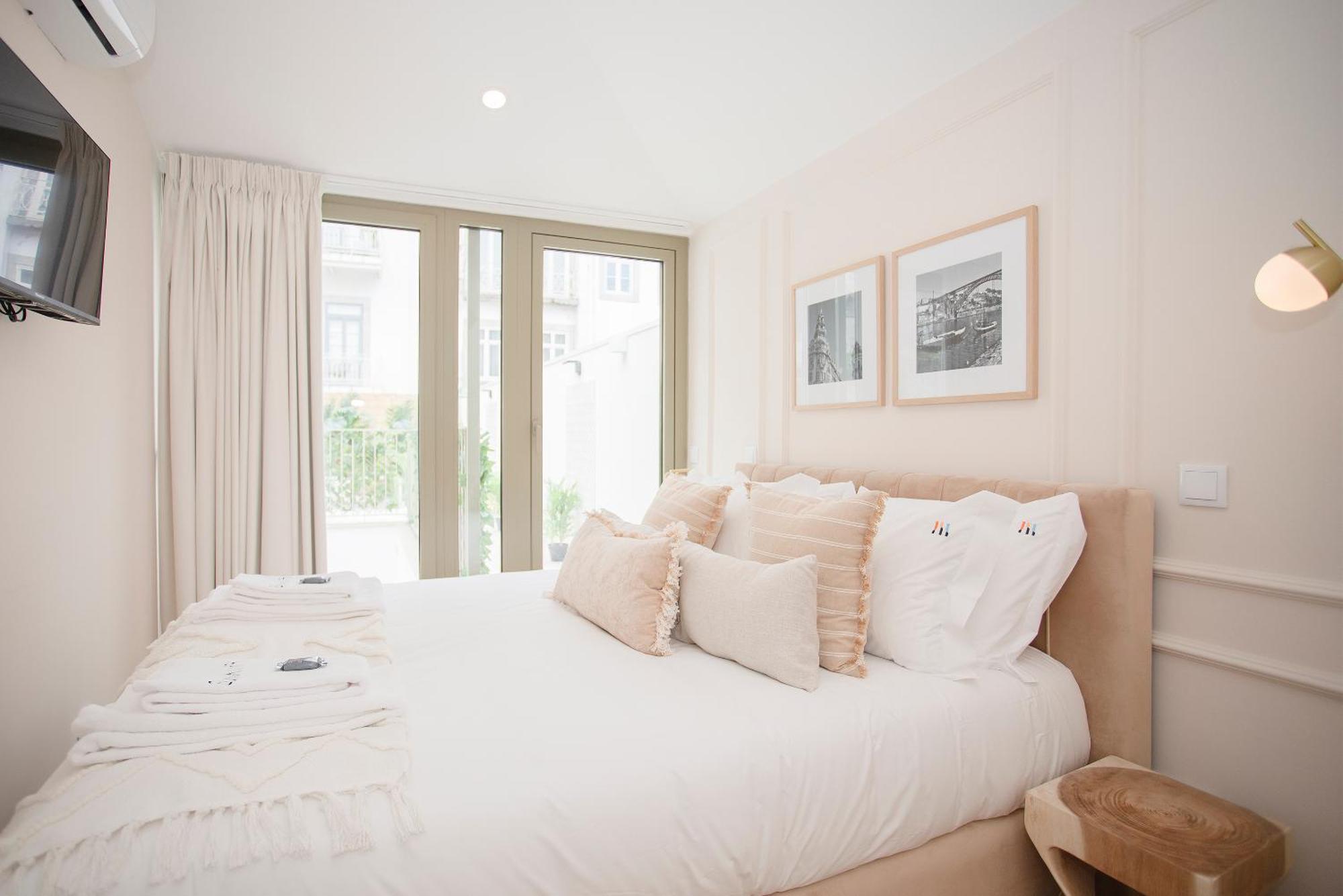 Liiiving In Porto - Soho Urban Retreat Apartment Bagian luar foto